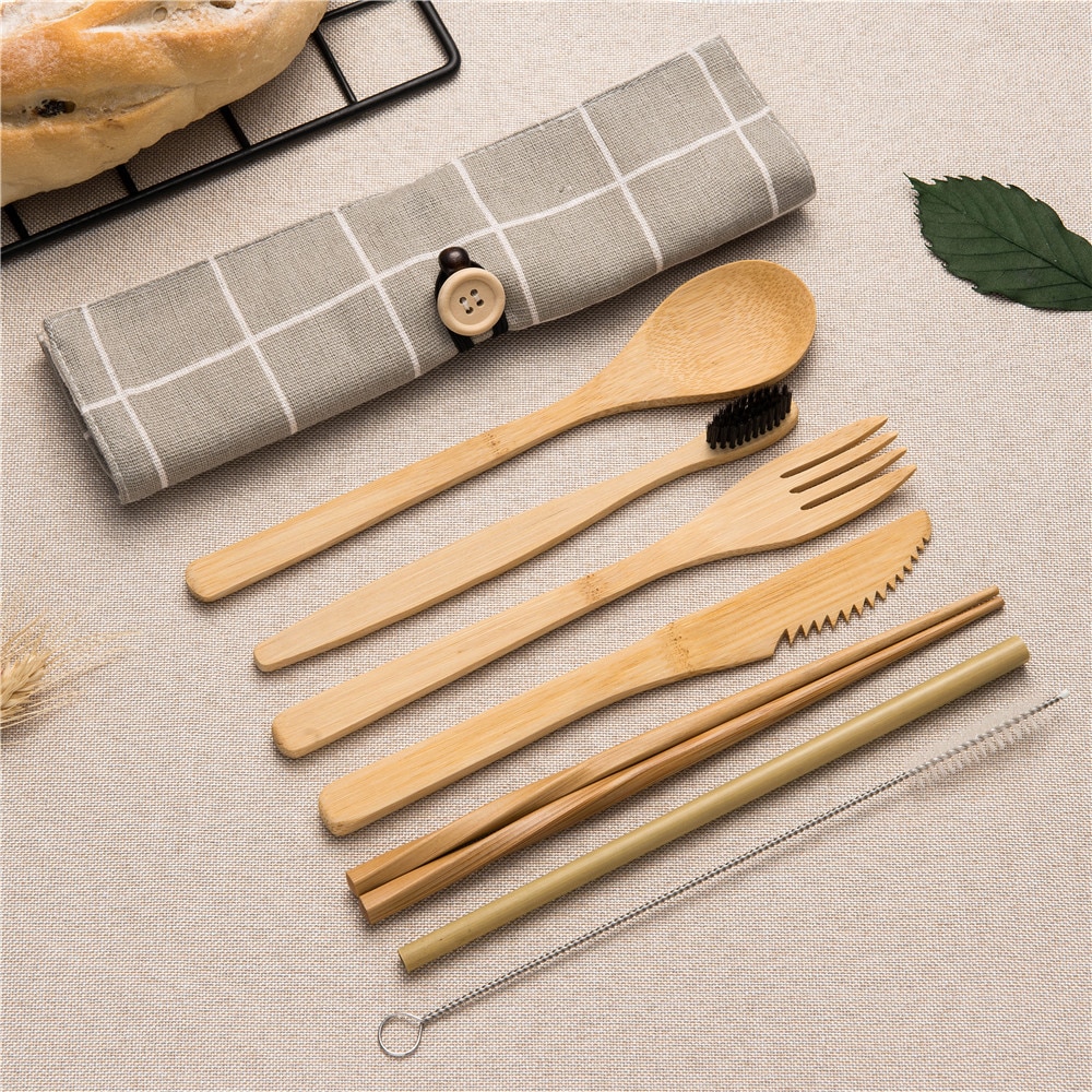 Eco-Friendly Wooden Tableware Set