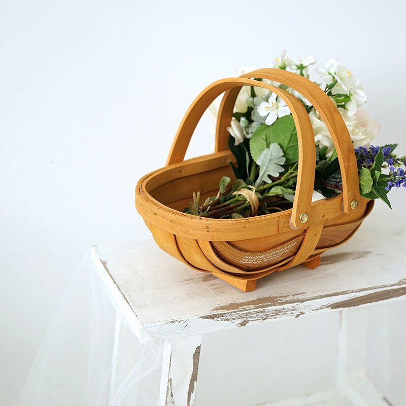 Wooden Rural Basket for Wedding Decor Wooden Rural Basket for Wedding Decor