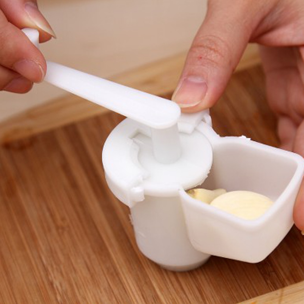 Easy Fast Rotating Handle Garlic Cutter Tool