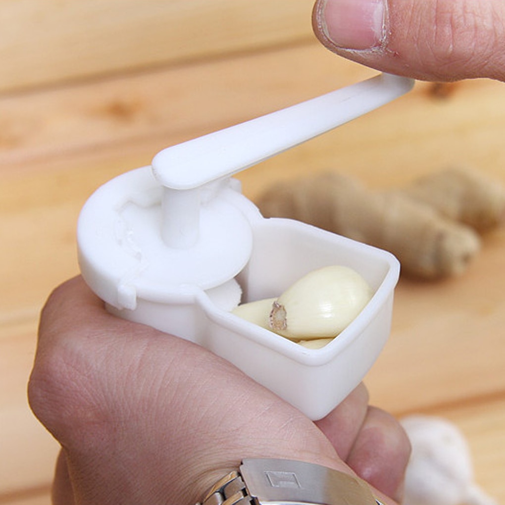Easy Fast Rotating Handle Garlic Cutter Tool