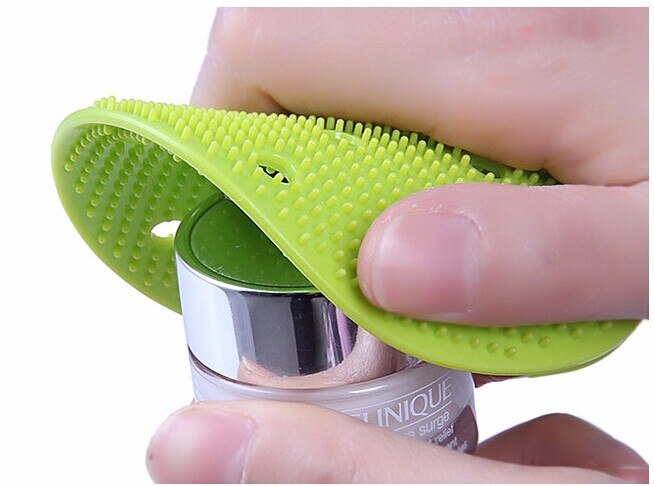 Multifunctional Brush for Fruit and Vegetable Multifunctional Brush for Fruit and Vegetable